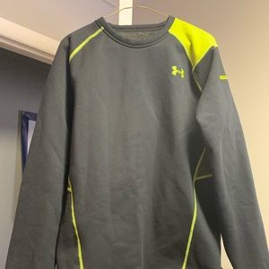 Men’s Under Armour scent control sweater! Large!